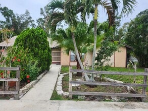 Building Photo - Duplex for Rent