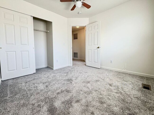 Building Photo - 4521 Bella Verde Ct