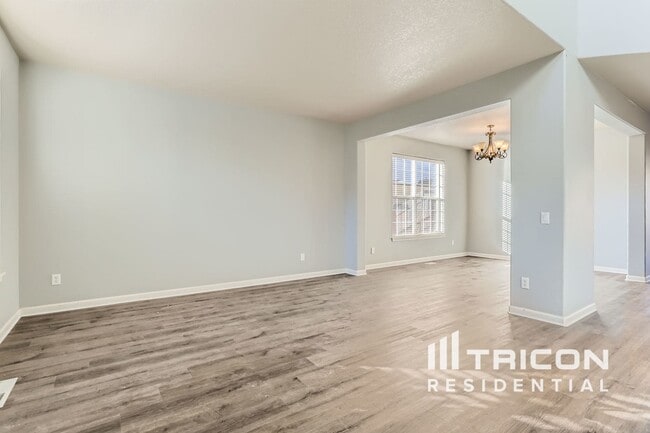 Building Photo - 14367 Talawa Dr