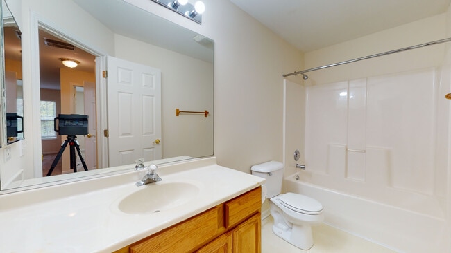 Building Photo - 2739 Cobblestone Dr