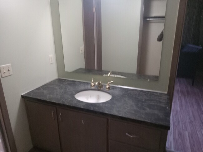 Building Photo - 1700 Manchester Ave NW