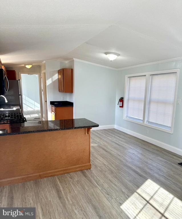 Building Photo - 1616 N Main St