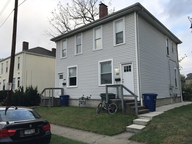 Building Photo - 142-144 W. Norwich Ave.