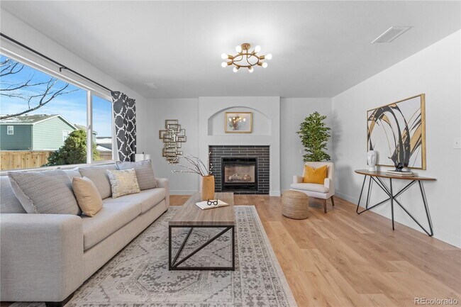 Building Photo - 4865 Apollo Bay Dr