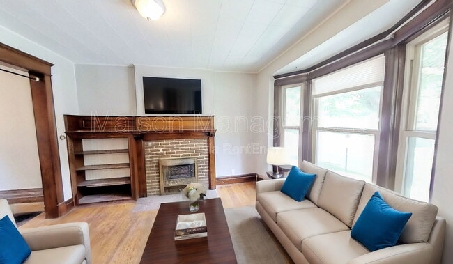 Building Photo - 507 Meigs St