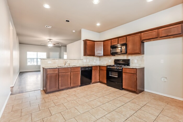 Building Photo - 9329 NW 70th St