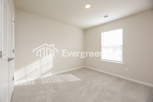 Building Photo - now