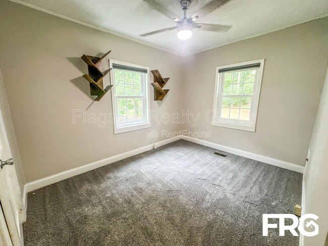 Building Photo - 2310 N Beston Rd
