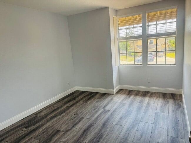 Building Photo - 1435 Spyglass Way