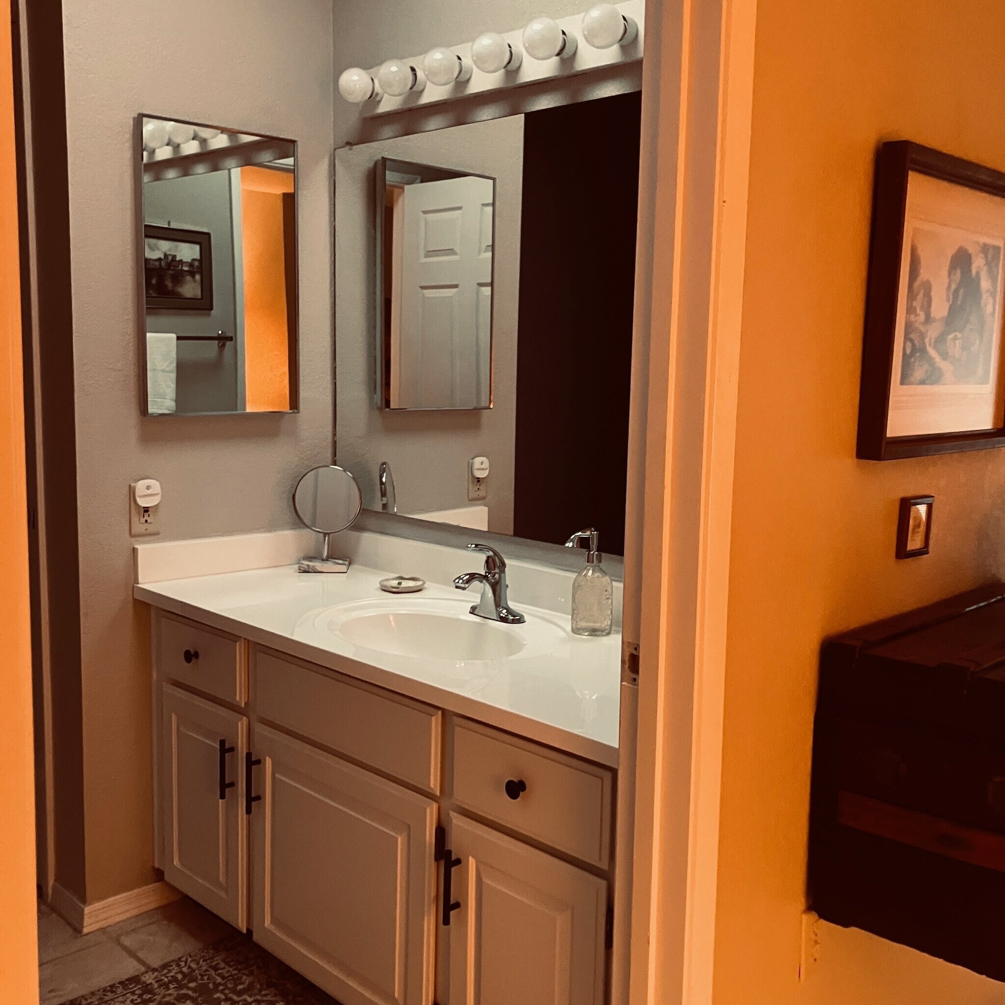 Building Photo - 2780 S Camino Iturbide