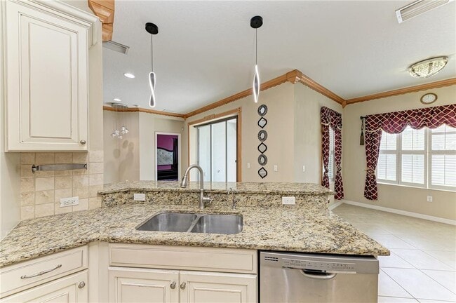 Building Photo - 6516 Palm Leaf Ct