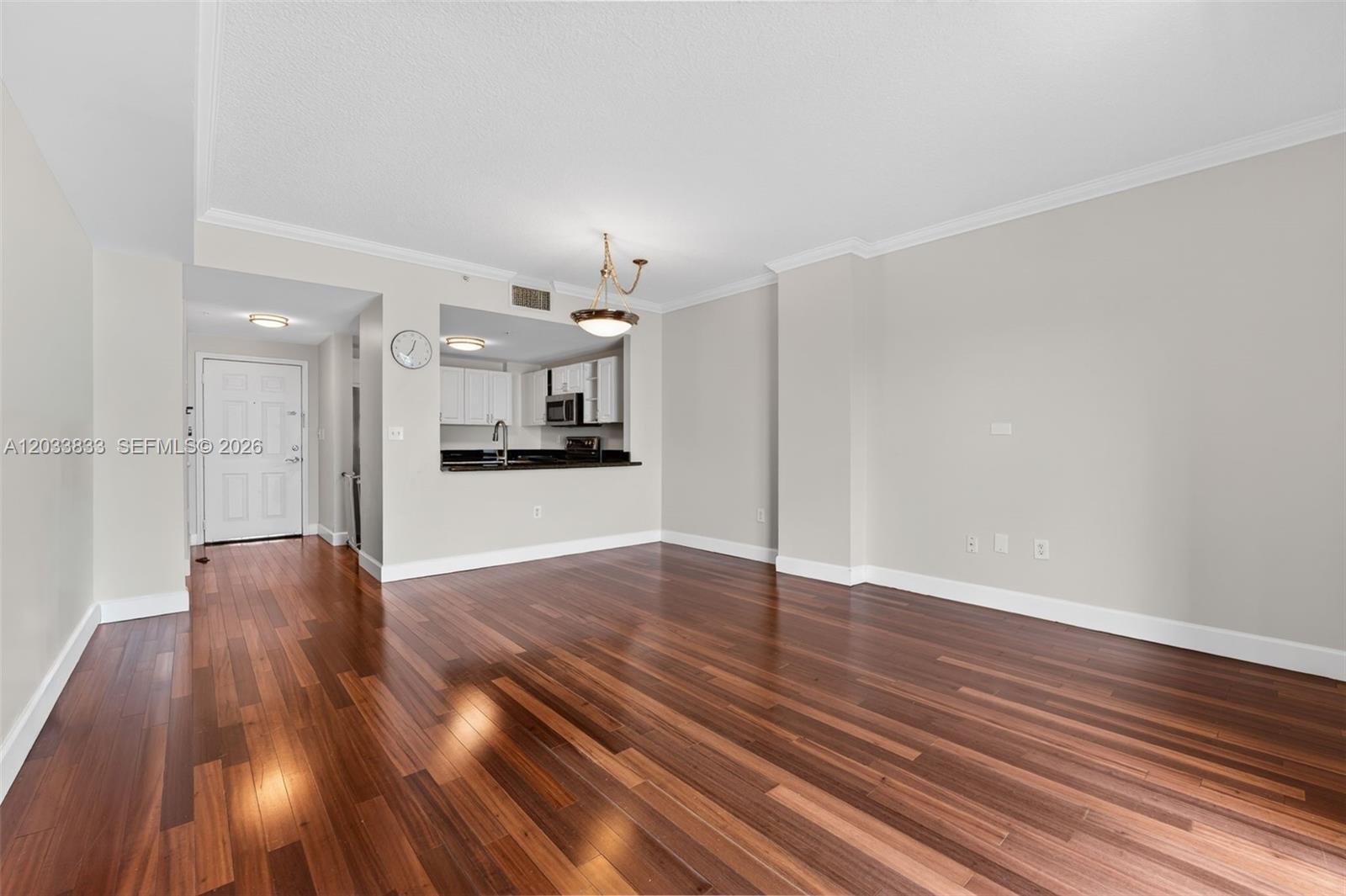 Building Photo - 50 Menores Ave