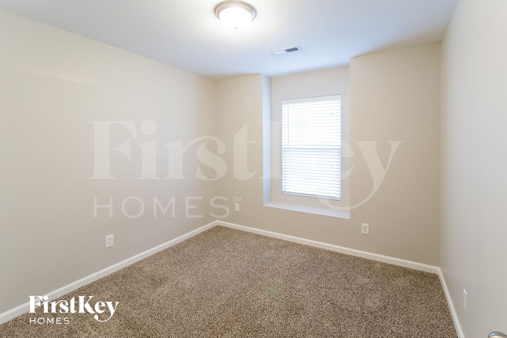 Building Photo - 283 Cameron St