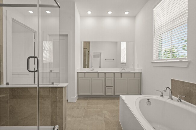 Building Photo - 9414 Spring Rain Dr
