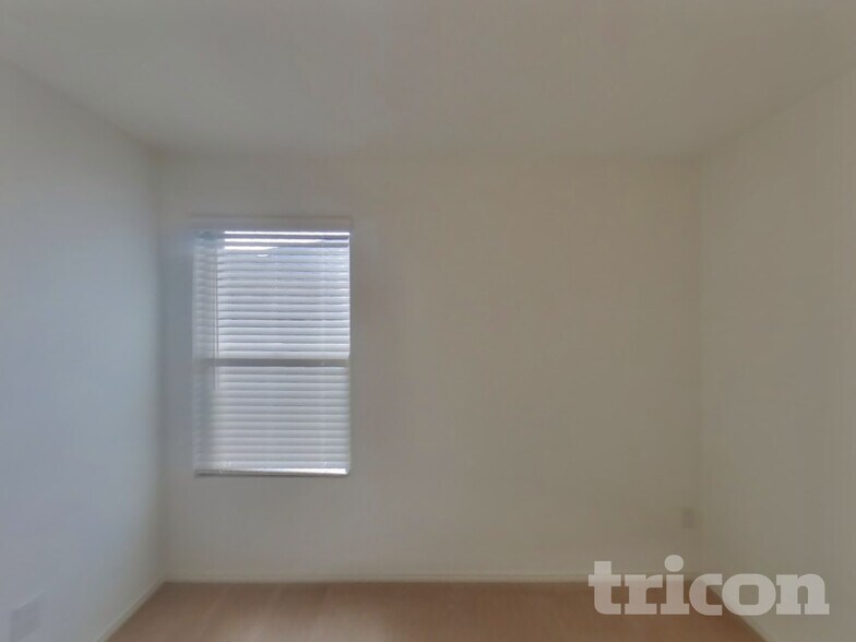 Building Photo - 1516 Clairborne Ct