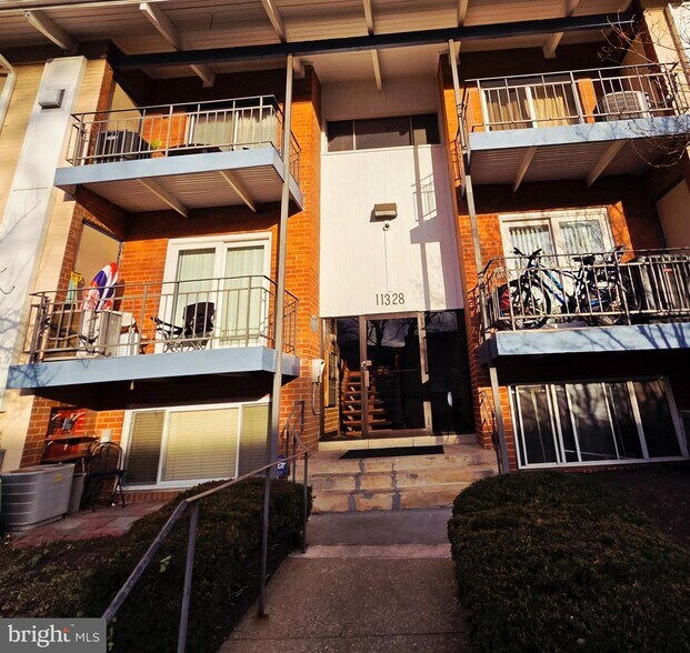 Building Photo - 11328 Cherry Hill Rd