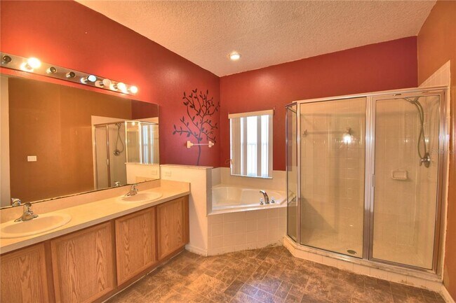 Building Photo - 439 Churchill Ct