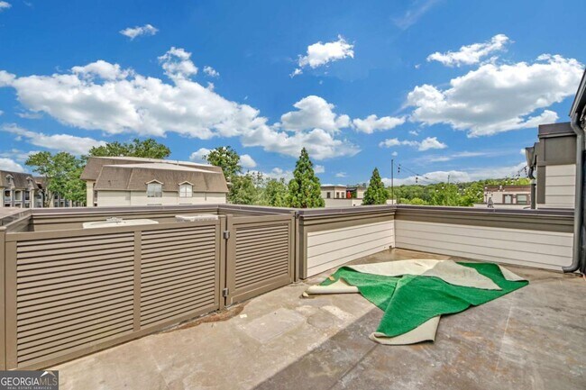 Building Photo - 860 Stonehill Ln