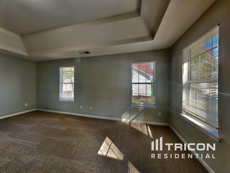 Building Photo - 6172 Wurtenburg Ct