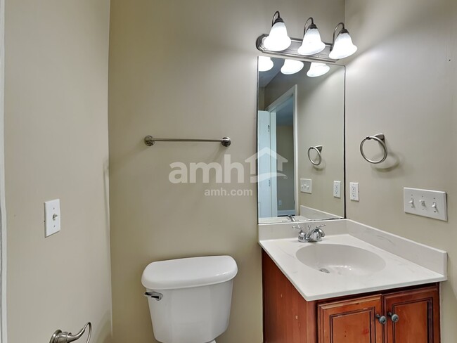 Building Photo - 128 Winslow Cir