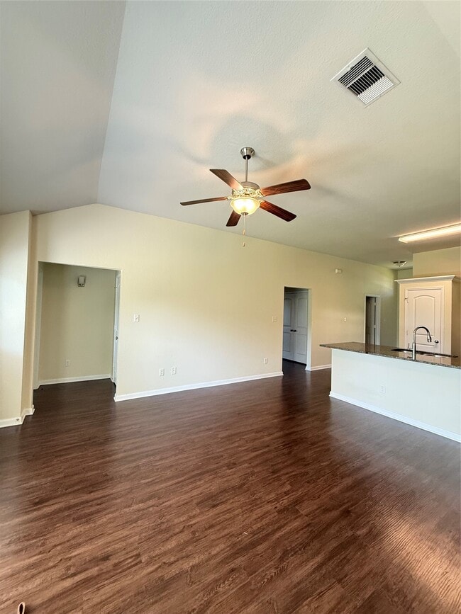 Building Photo - 1134 Shadow Glenn Dr
