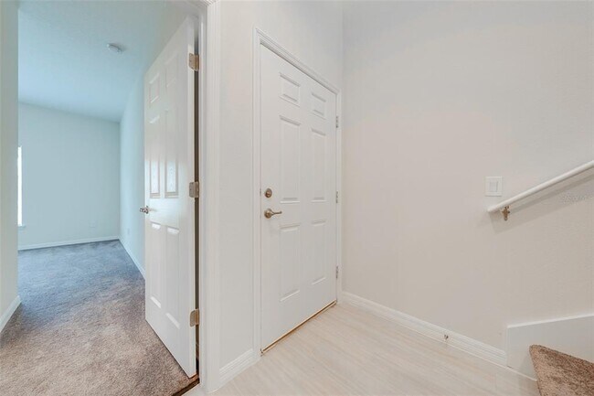 Building Photo - 2131 Penny Ln