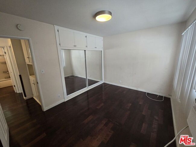 Building Photo - 14758 Lemay St