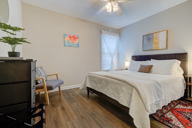 Building Photo - 104 Bright Angel Dr