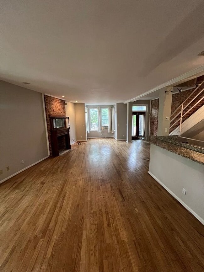 Building Photo - 1701 New Jersey Ave NW