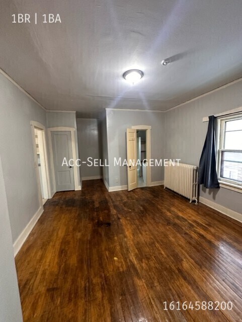 Building Photo - 209 Valley Ave NW