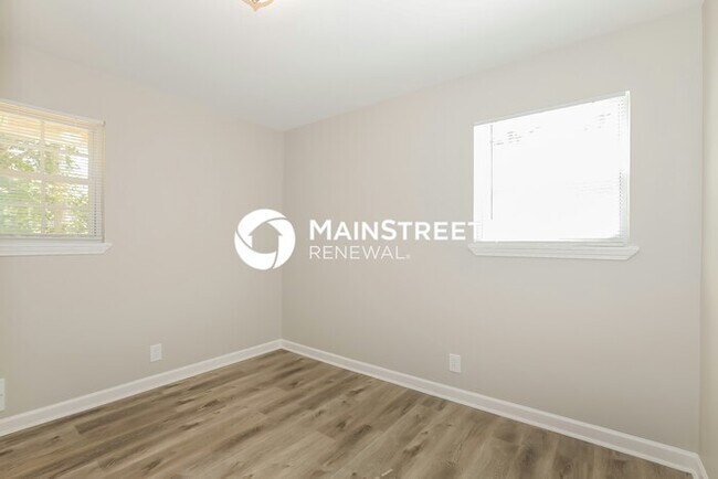 Building Photo - 3 Bedroom Pet-Friendly Home in CONLEY, GA with Main Street Renewal