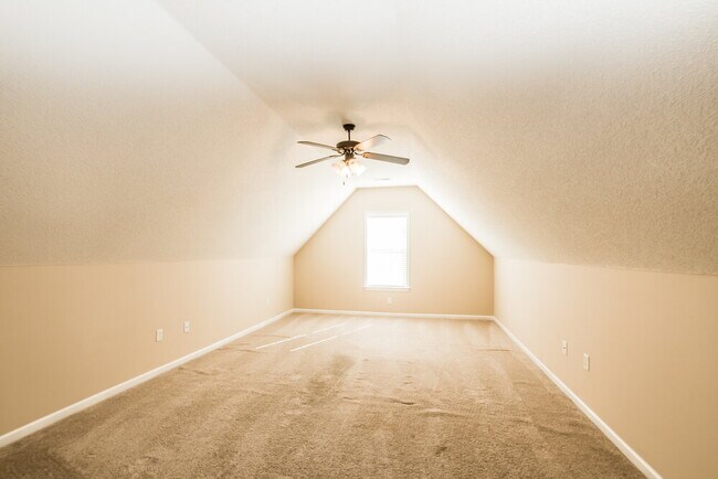 Building Photo - 168 Tanner Cove