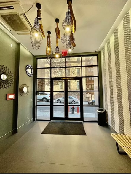 Building Photo - 24 Ford St