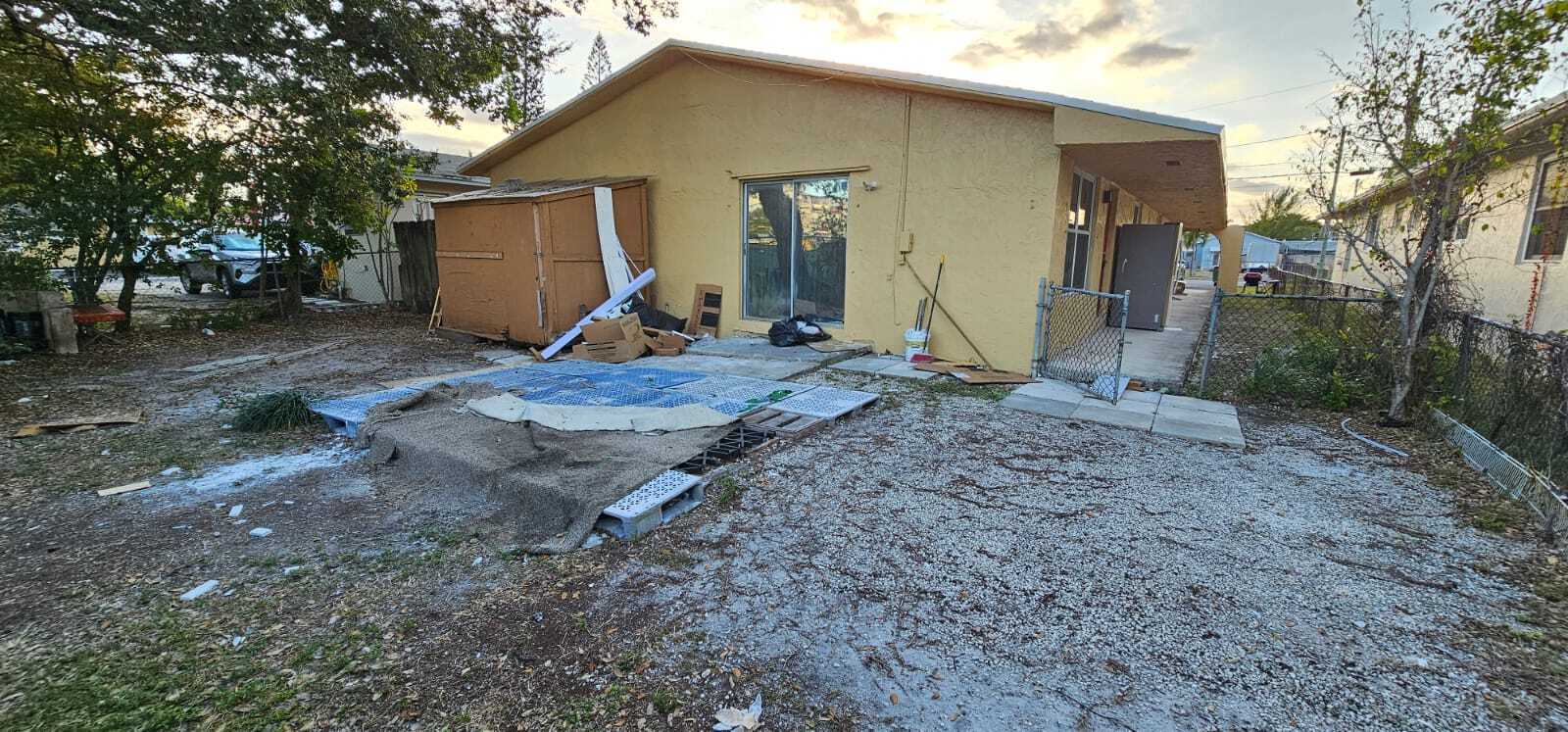 Building Photo - 133 SE 2nd Ave