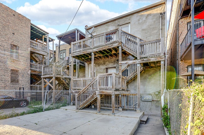 Building Photo - 3551 W Douglas Blvd