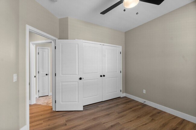 Building Photo - 2272 Heywood Mdws