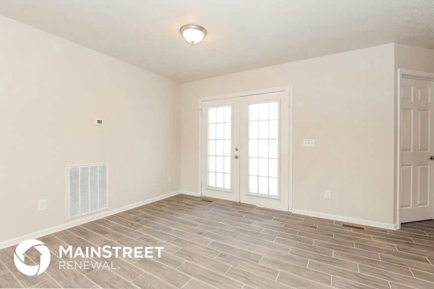 Building Photo - 426 Sondra Dr