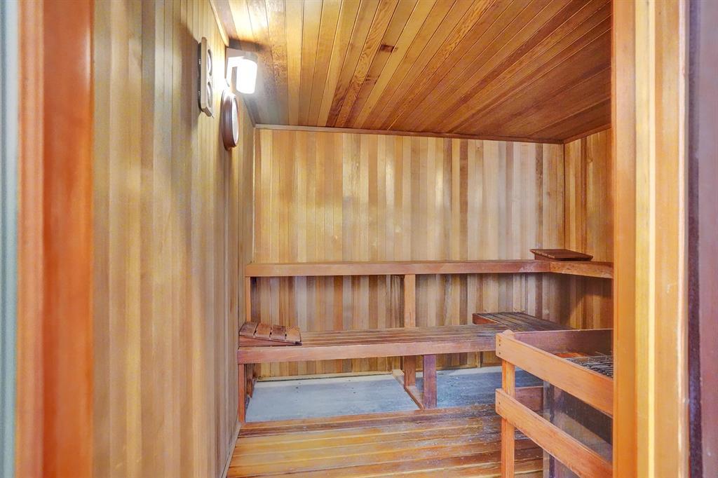 Building Photo - 610 W Las Olas Blvd