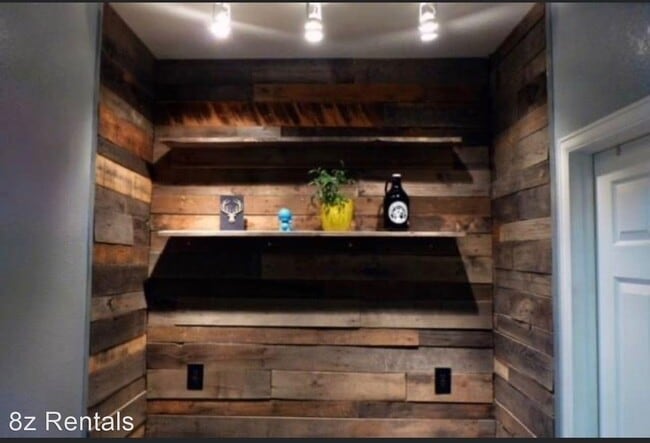 Building Photo - 1 br, 1 bath House - 2746 Downing St