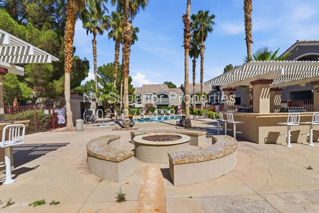 Building Photo - SW!! First floor unit with Balcony!! Gated!! Clubhouse!!  Community pool!! Spa!! Exercise Room!! ...