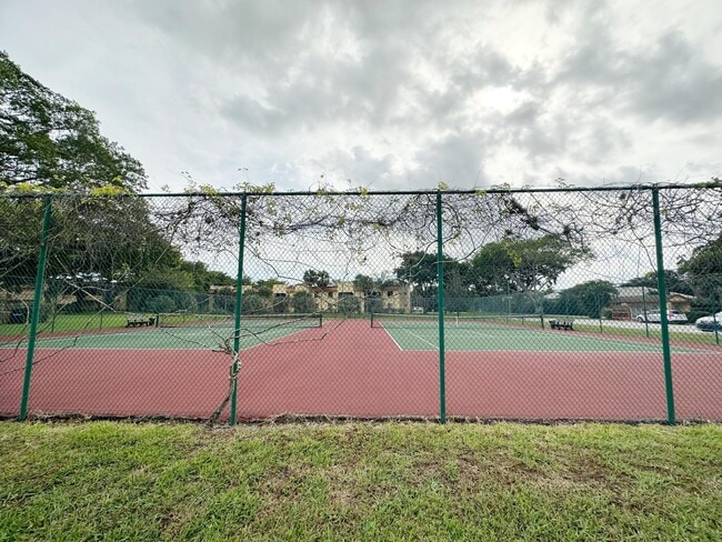 Building Photo - 924 SW 9th St Cir