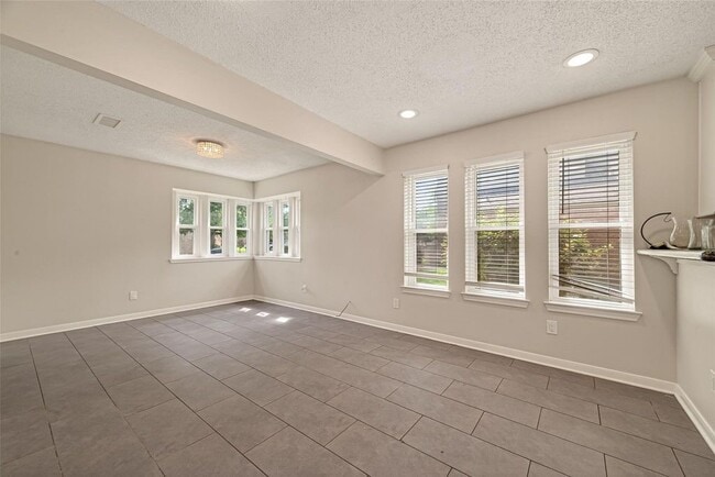 Building Photo - 14507 Ravenhurst Ln