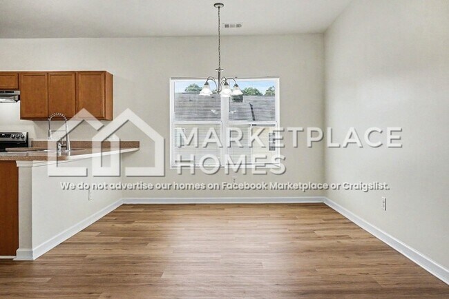 Building Photo - 5786 Westchase St
