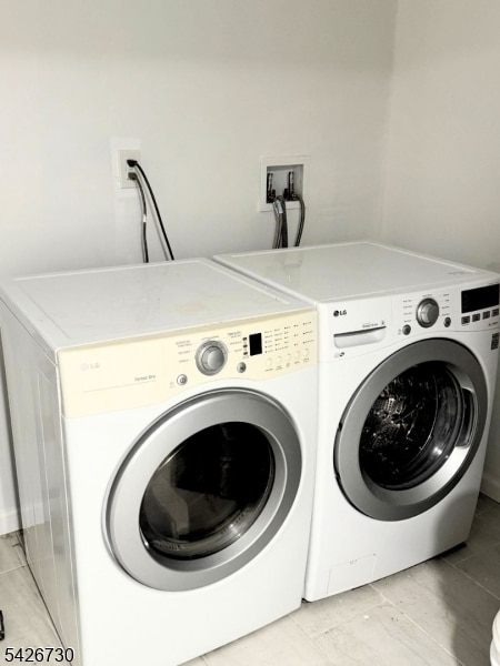 Building Photo - 186 3rd St