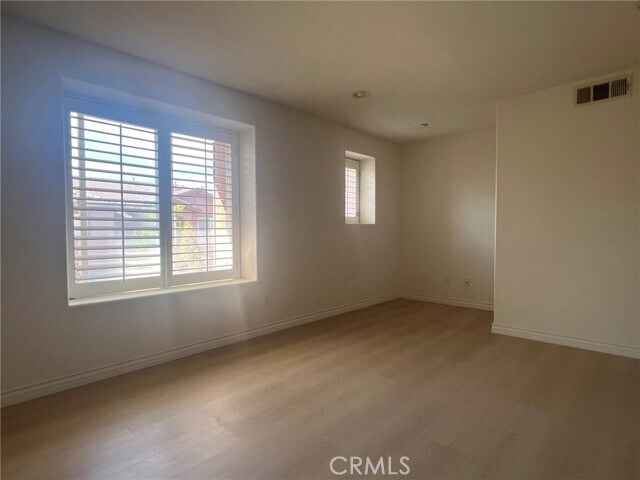Building Photo - 149 Topaz