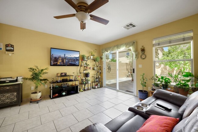 Building Photo - Southern Highlands 3 Bed 2 Bath Single-Story Home with Large Kitchen, Open Layout, Covered Patio
