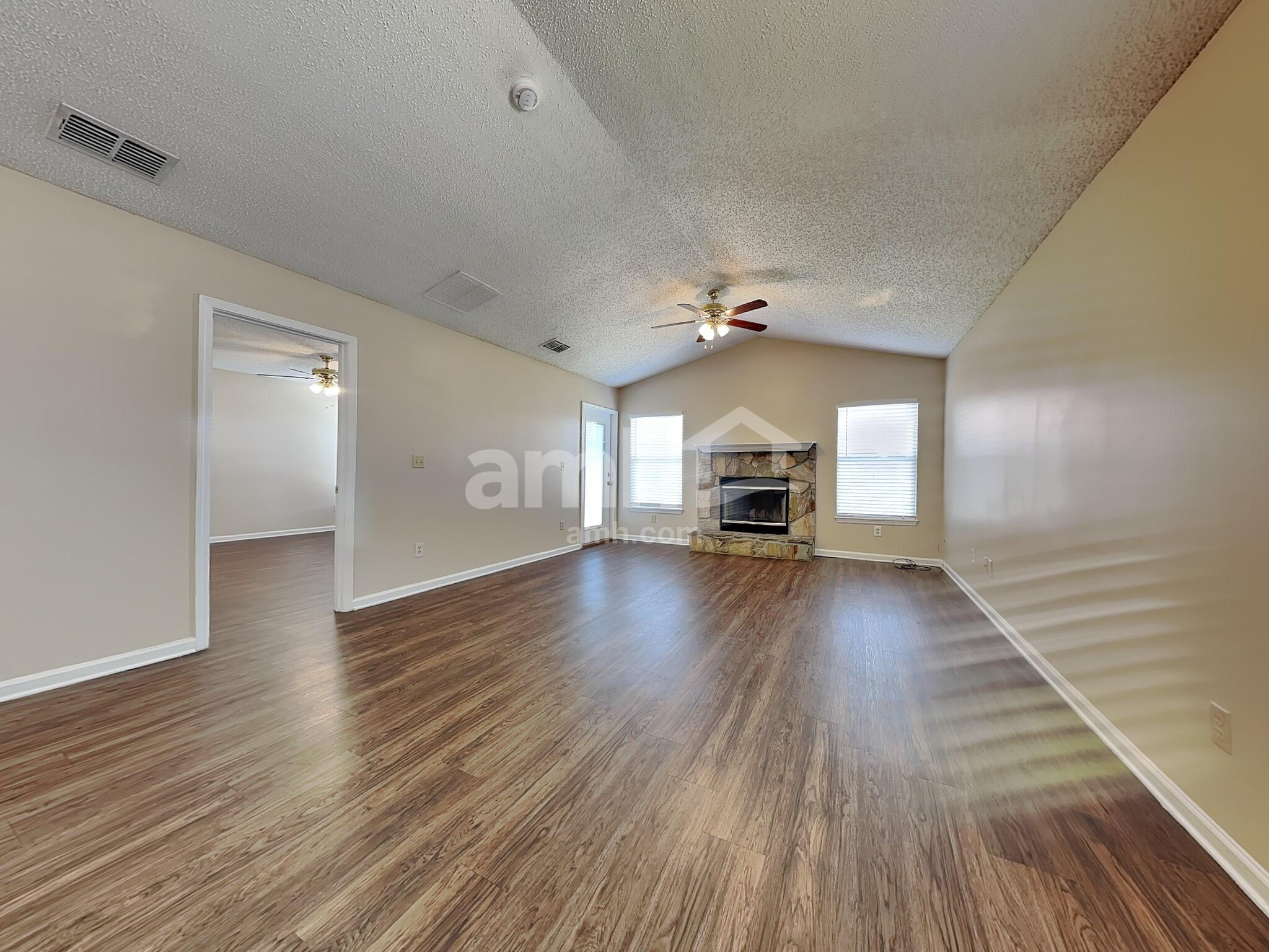 Building Photo - 96033 Sunfish Ln