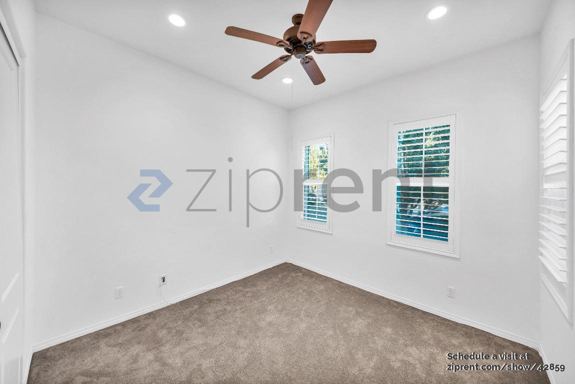 Building Photo - 20551 Arden Pl