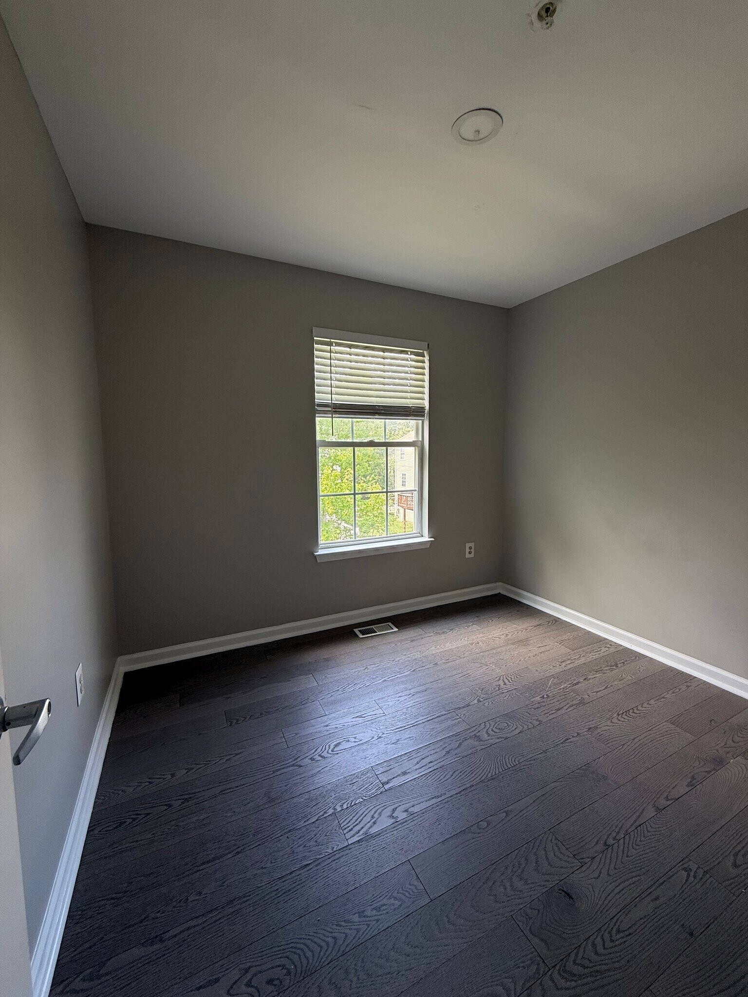 Building Photo - 9903 Cranapple Ct