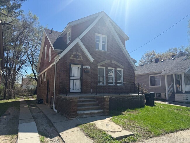 Building Photo - Cozy 3-Bedroom Home in Detroit